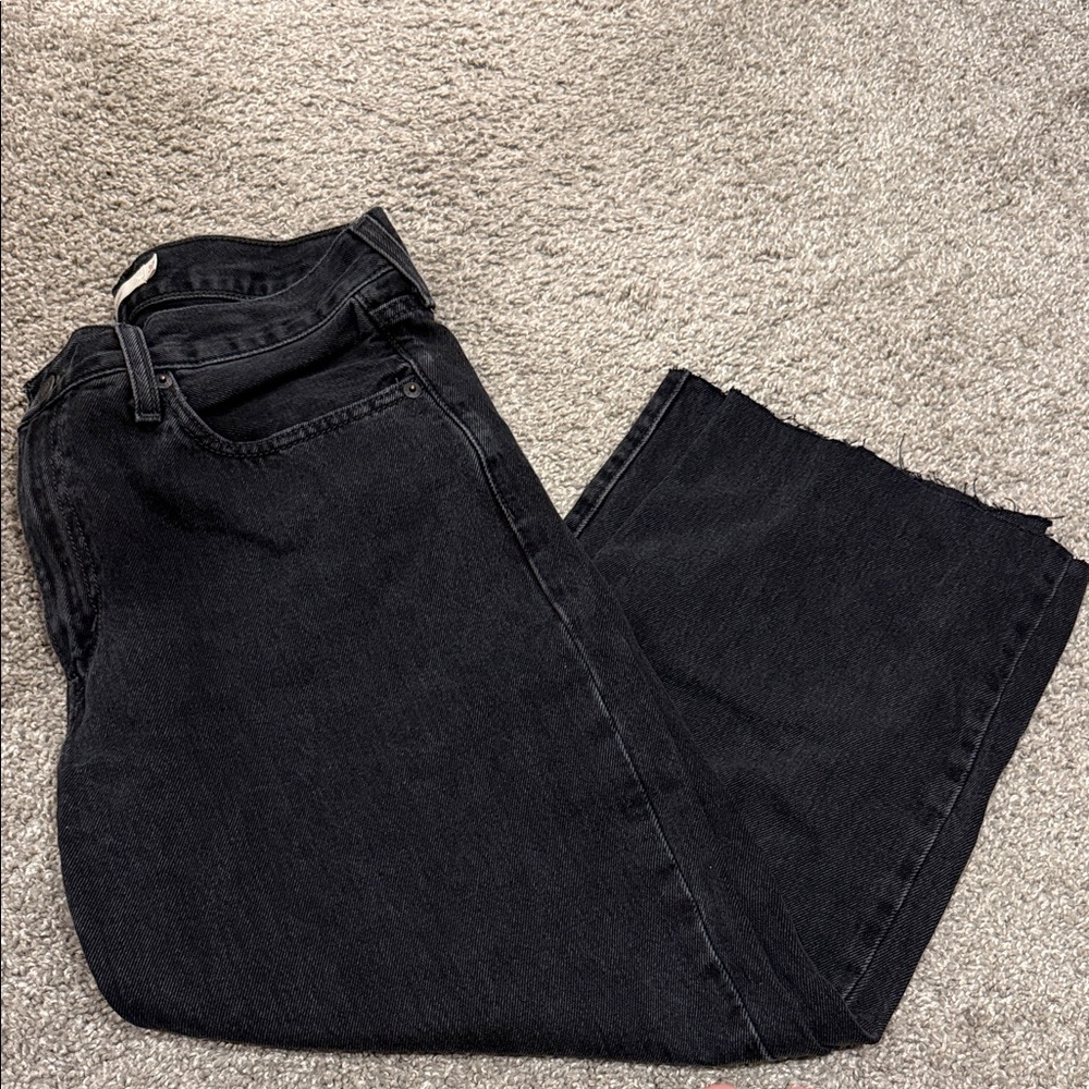 MUST GO THIS WEEK 🔥Levi's Women's Black Jeans